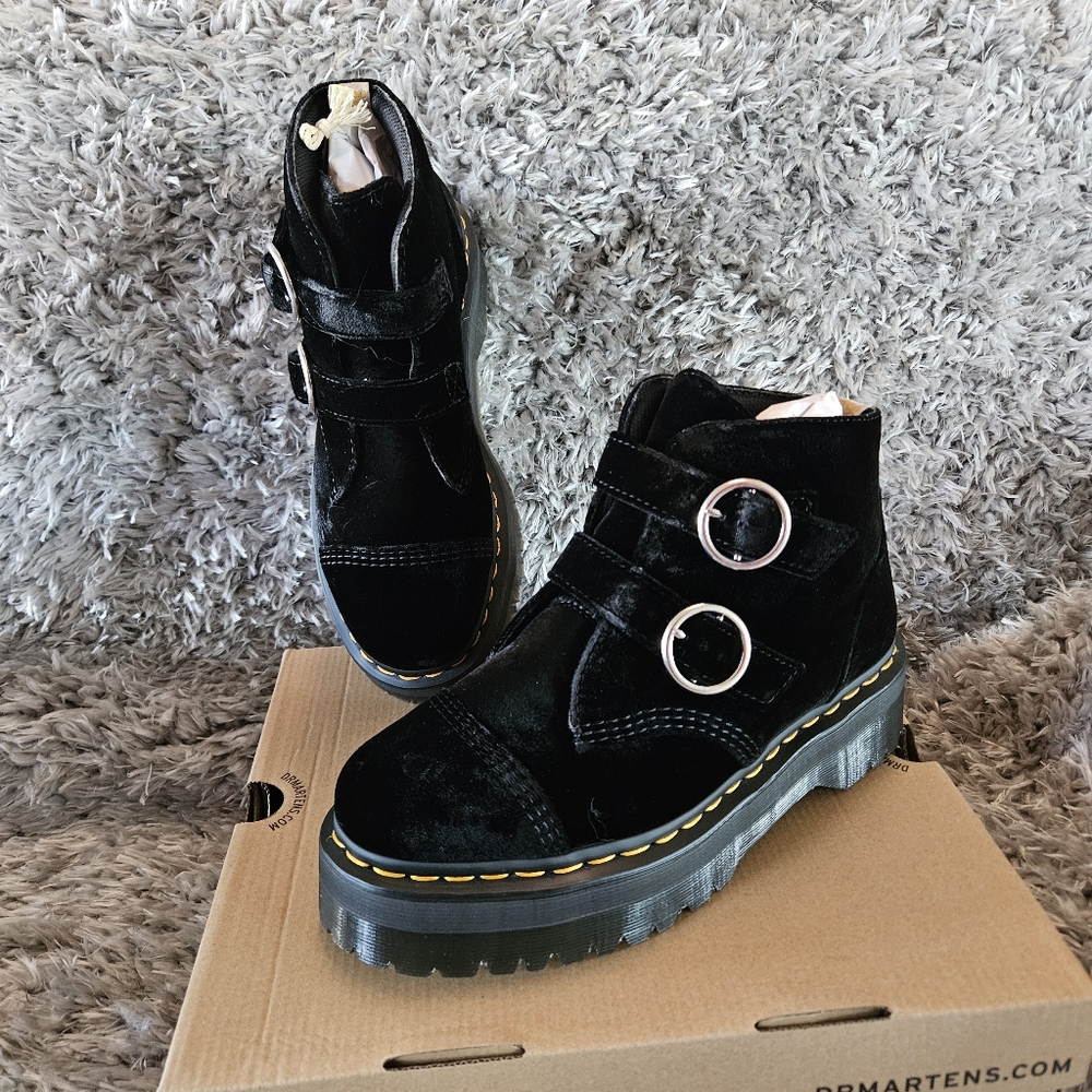 Woman's Boots Dr. Martens Vegan Devon Velvet Platform Boots - Picture 2 of 16